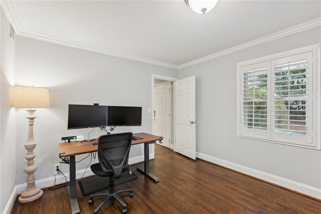 2681 Ridgemore Place NW