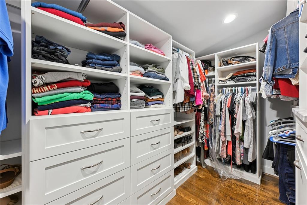 2681 Ridgemore Place NW