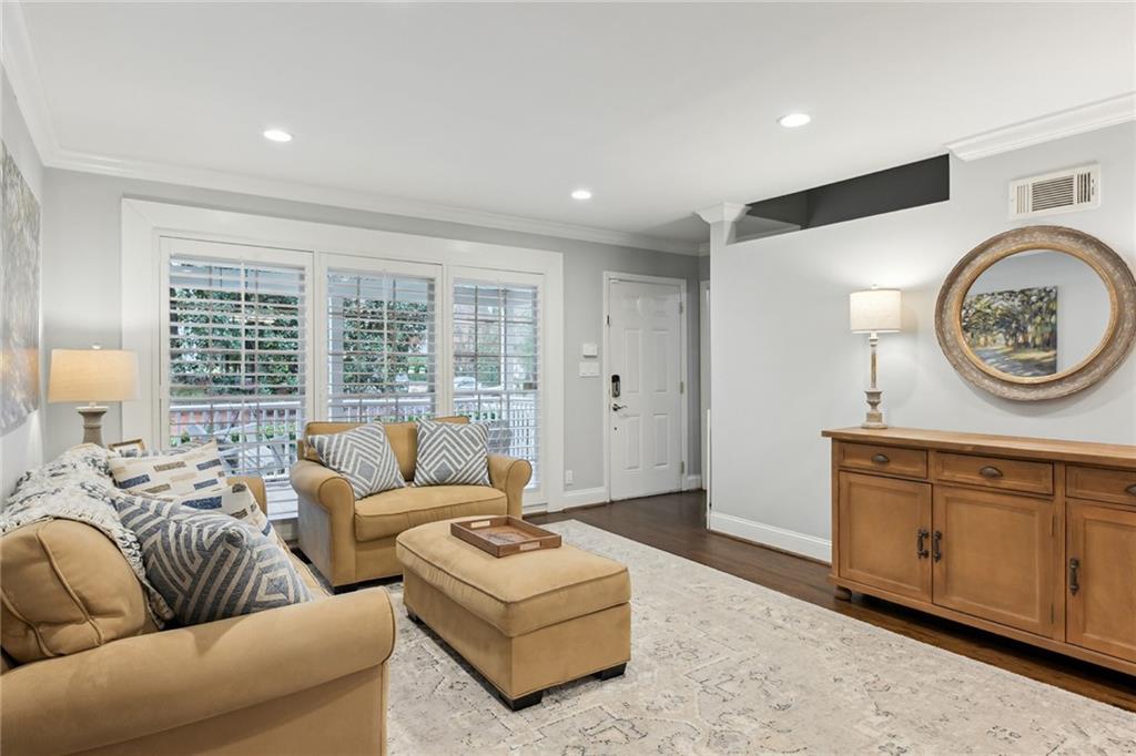 2681 Ridgemore Place NW