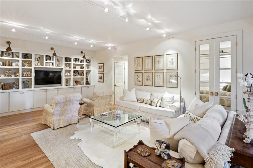 2632 Peachtree Road NW Unit A104