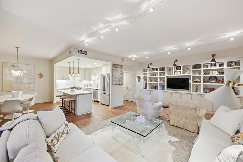 2632 Peachtree Road NW Unit A104