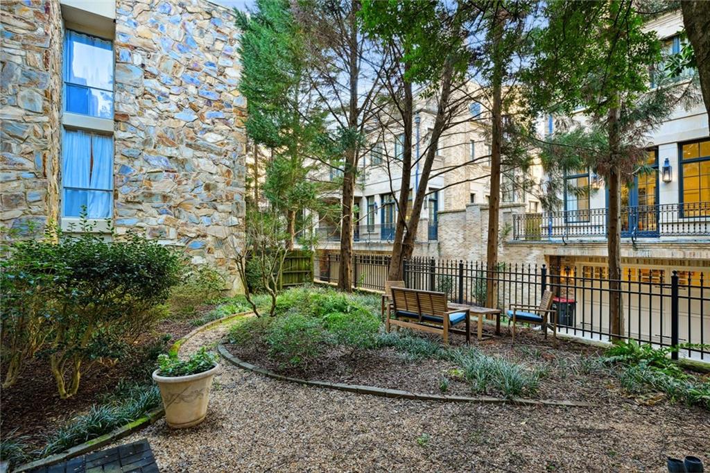 2632 Peachtree Road NW Unit A104