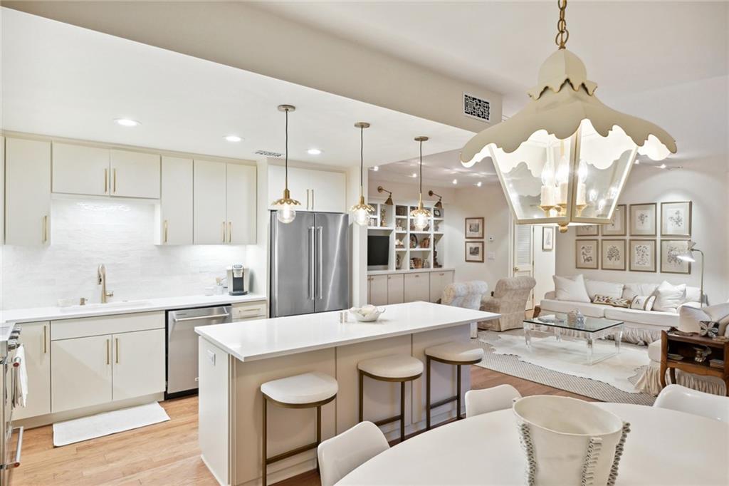 2632 Peachtree Road NW Unit A104