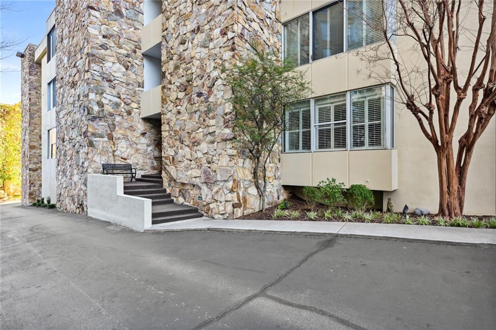 2632 Peachtree Road NW Unit A104