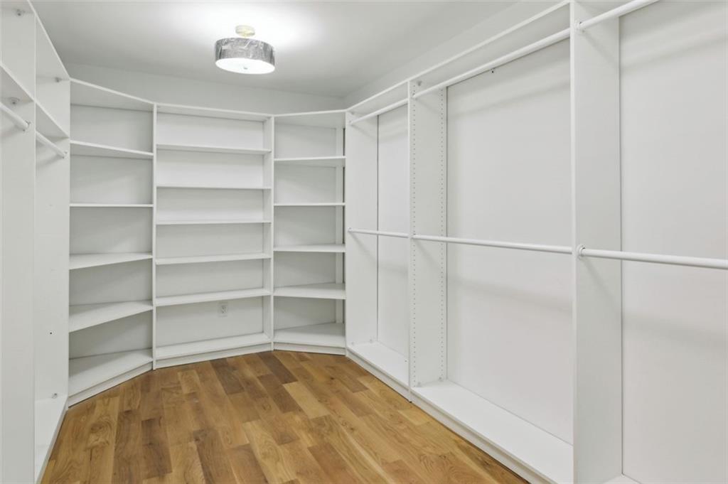 1066 MCCONNELL Drive