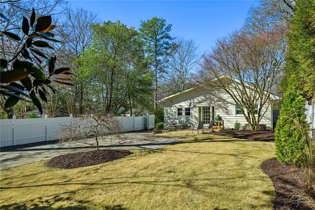 2515 Brookwood Drive NE