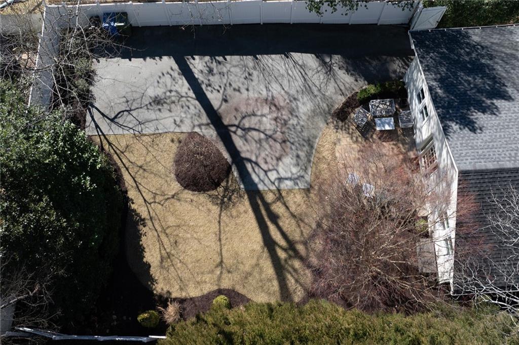 2515 Brookwood Drive NE