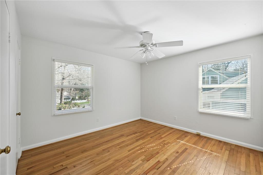 2452 Ridgewood Road NW