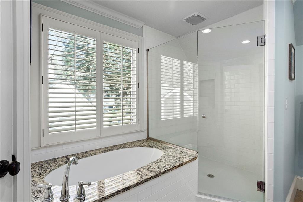 2876 Elliott Circle NE