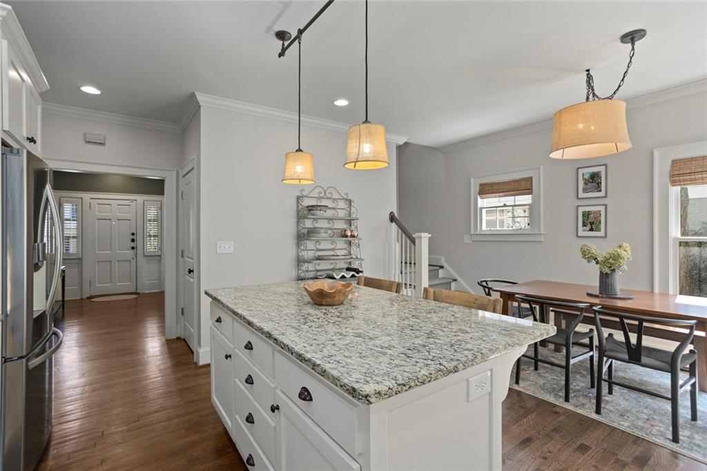 2876 Elliott Circle NE