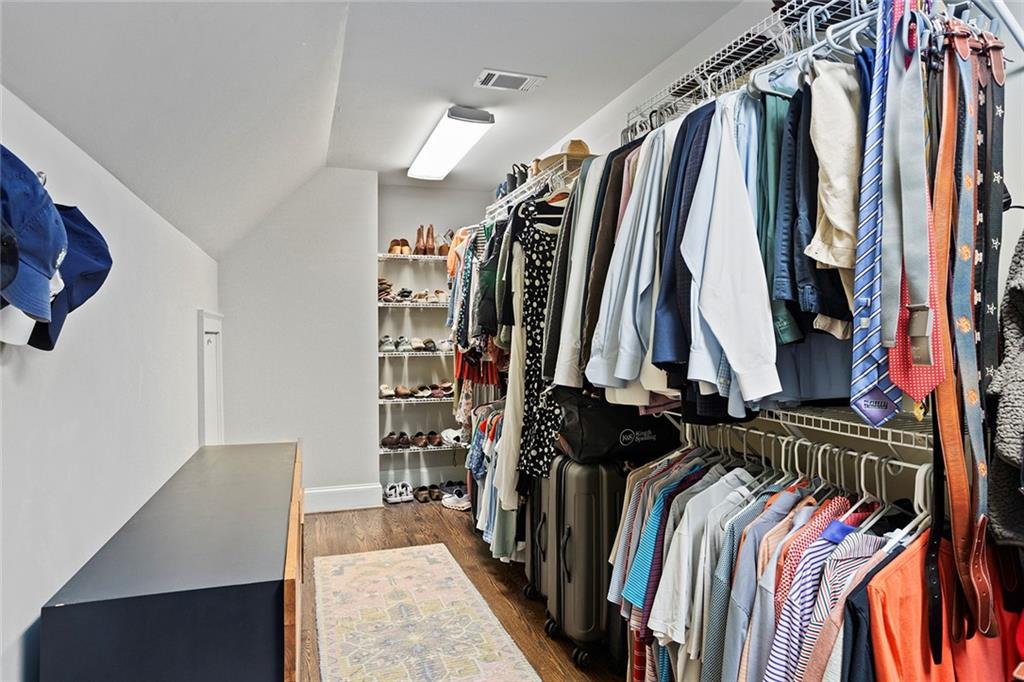 2876 Elliott Circle NE