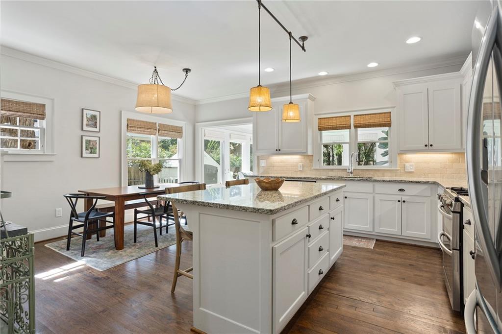 2876 Elliott Circle NE