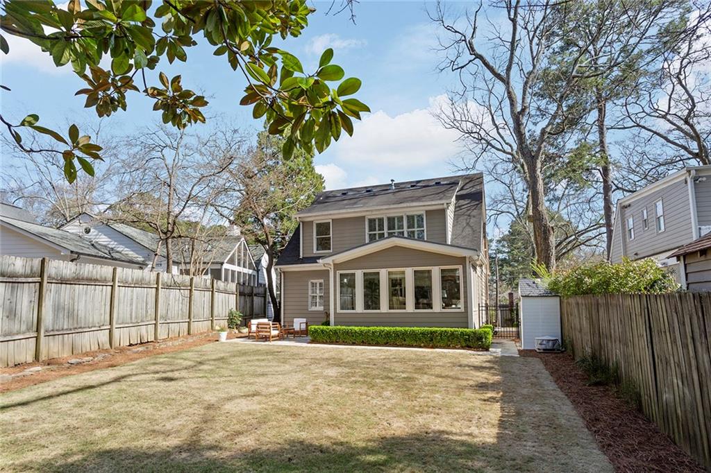 2876 Elliott Circle NE