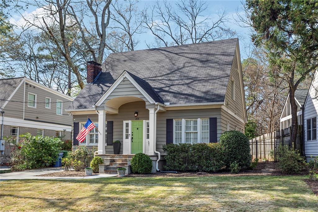 2876 Elliott Circle NE