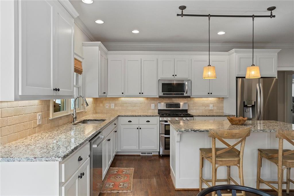 2876 Elliott Circle NE