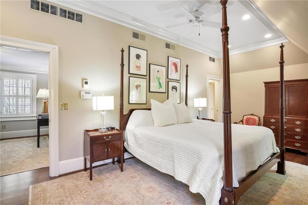 2344 Woodward Way NW