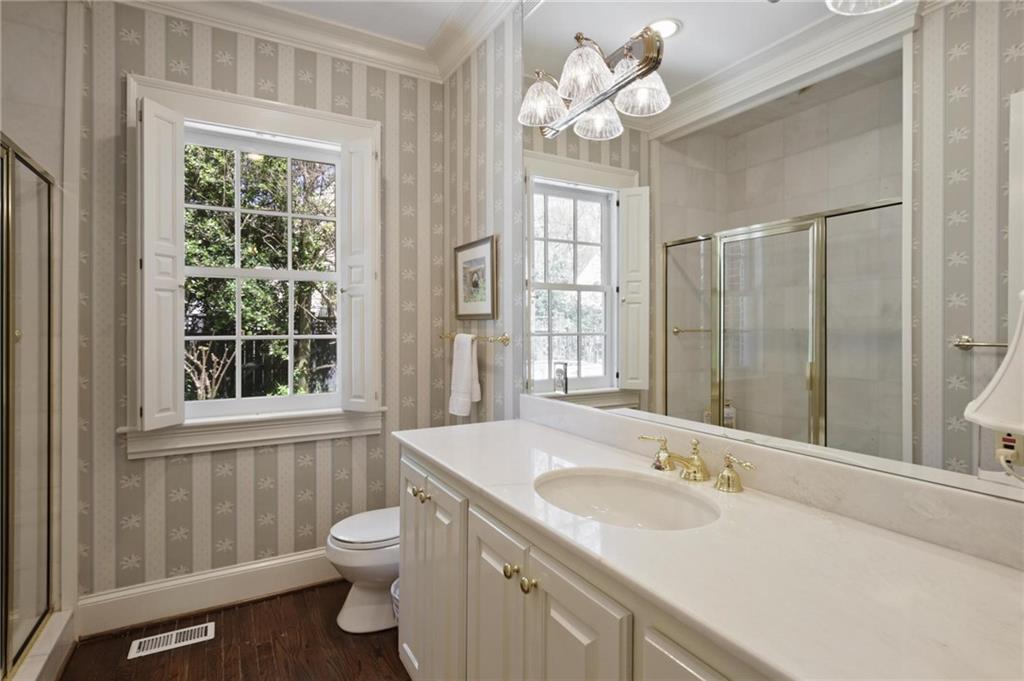 2344 Woodward Way NW