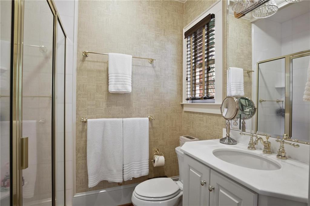 2344 Woodward Way NW