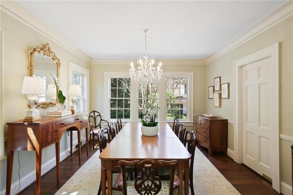 2344 Woodward Way NW