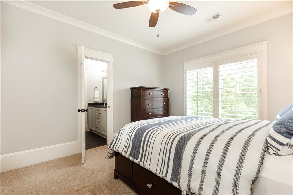 3058 Oglethorpe Way NE