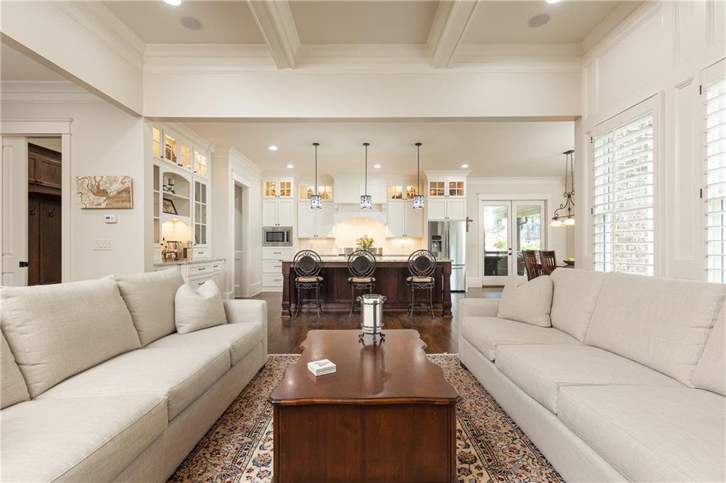 3058 Oglethorpe Way NE