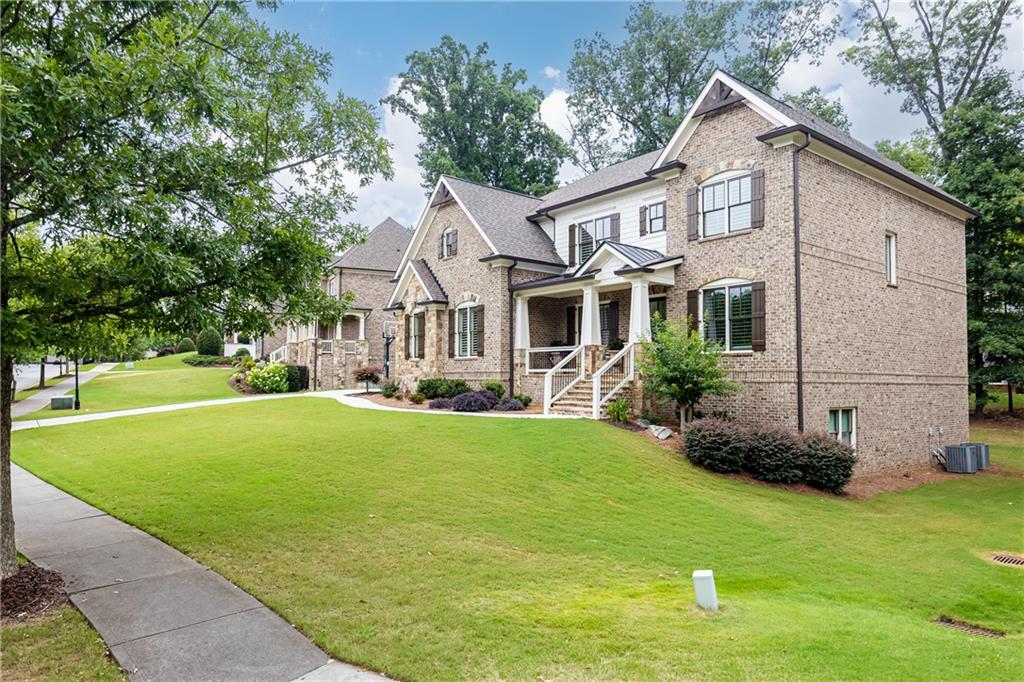 3058 Oglethorpe Way NE