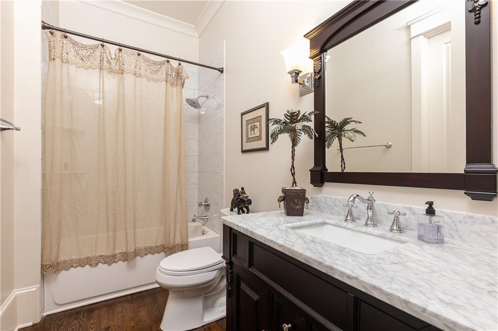 3058 Oglethorpe Way NE