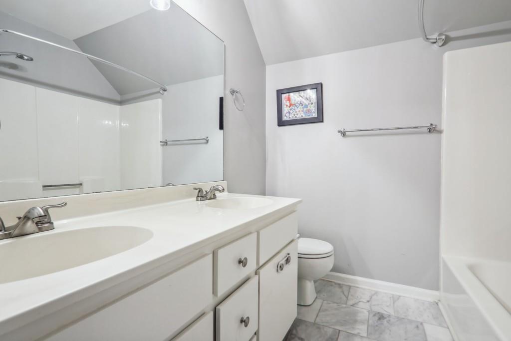 1166 Haven Brook Way NE