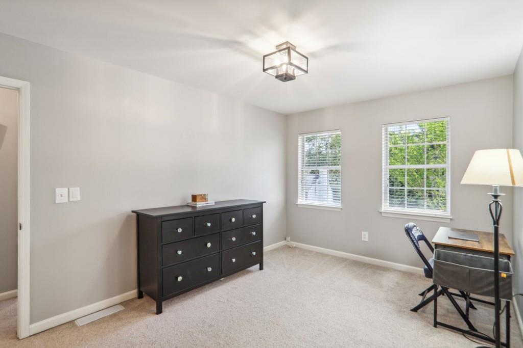 1166 Haven Brook Way NE