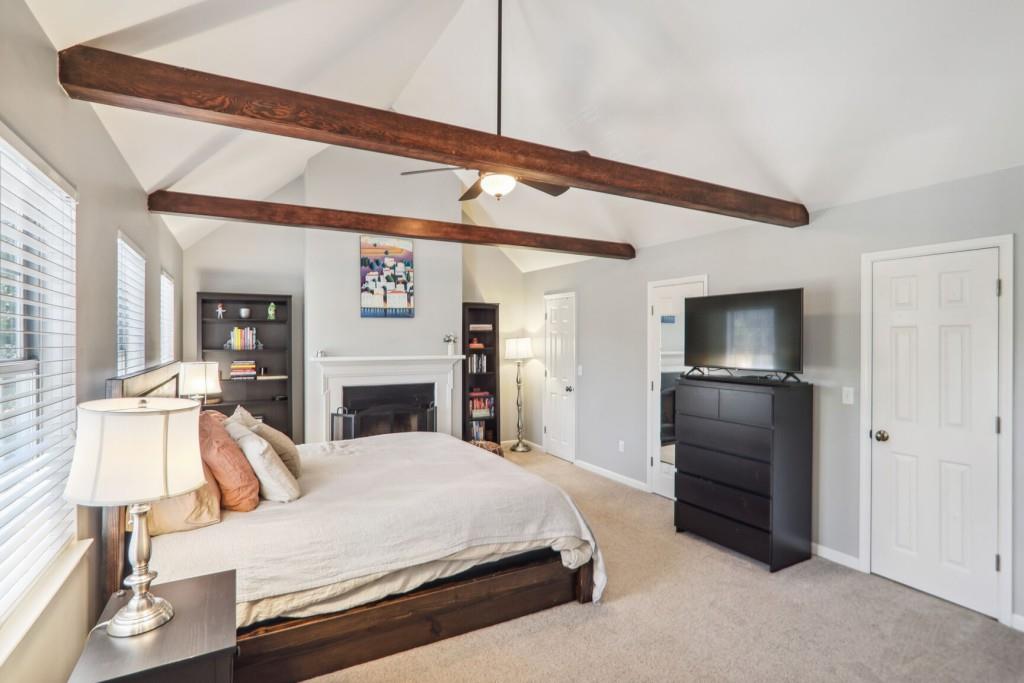 1166 Haven Brook Way NE