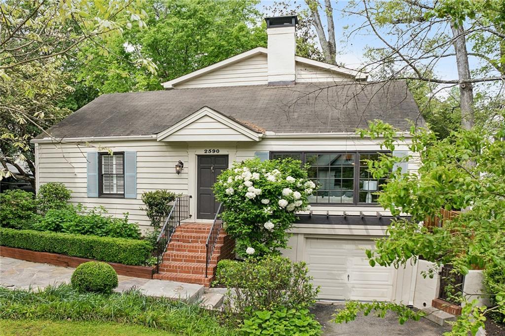 2590 Acorn Avenue NE