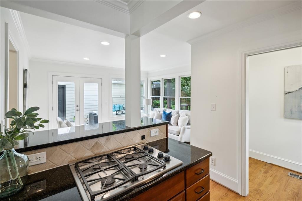 2590 Acorn Avenue NE