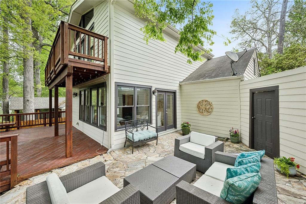 2590 Acorn Avenue NE