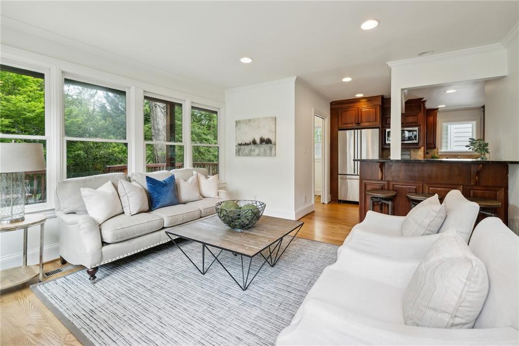 2590 Acorn Avenue NE