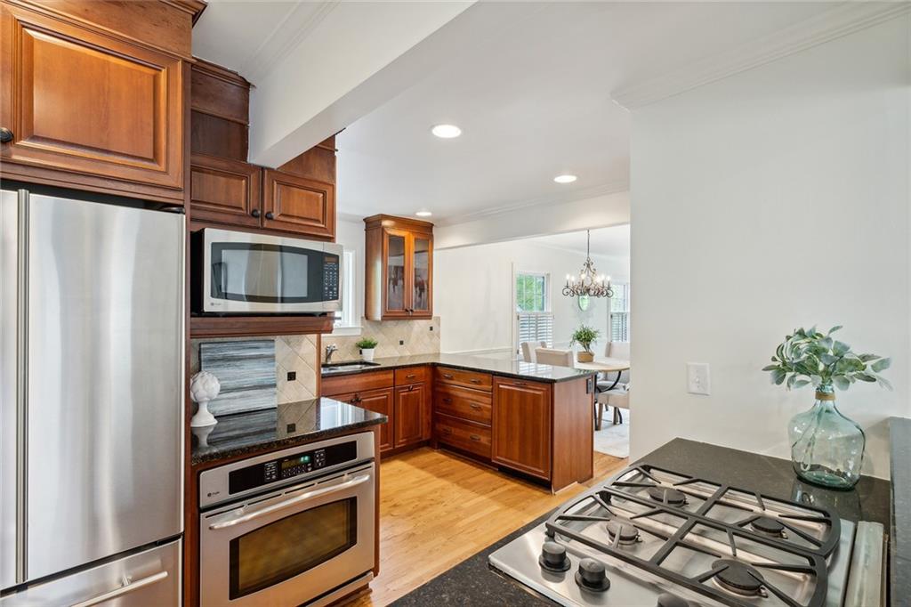 2590 Acorn Avenue NE