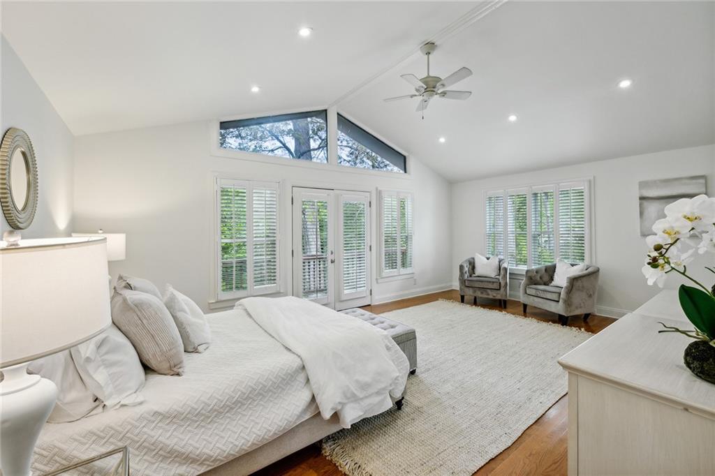 2590 Acorn Avenue NE