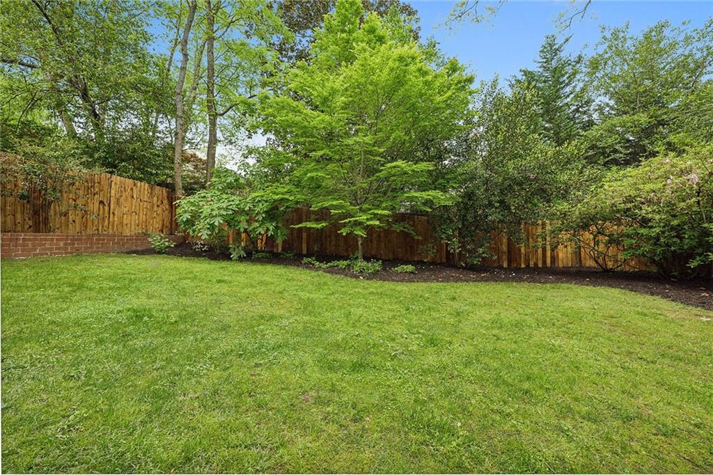 2590 Acorn Avenue NE