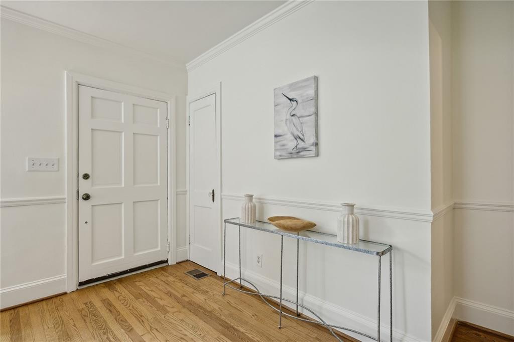 2590 Acorn Avenue NE