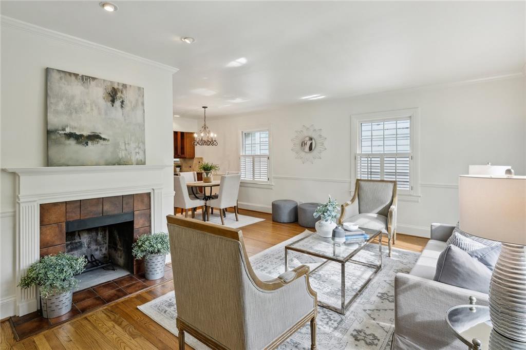 2590 Acorn Avenue NE