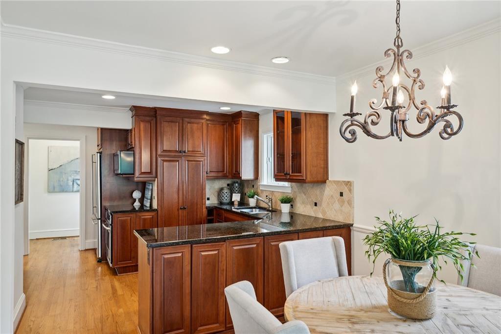 2590 Acorn Avenue NE