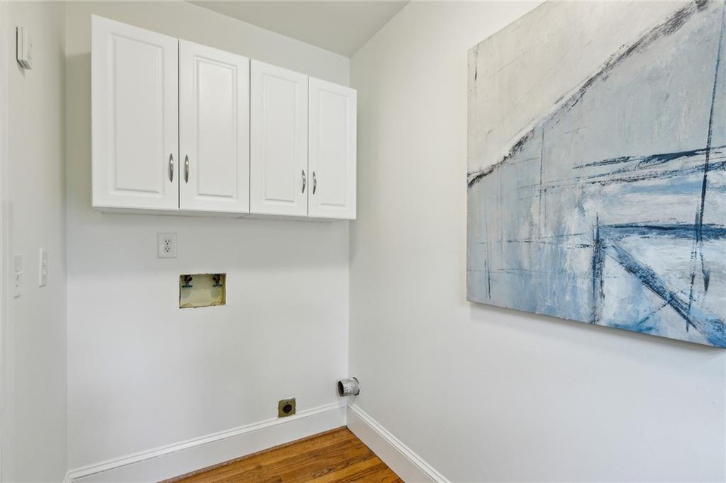 2590 Acorn Avenue NE