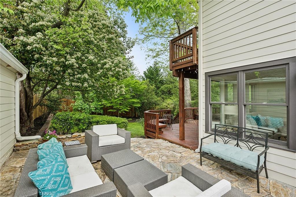 2590 Acorn Avenue NE