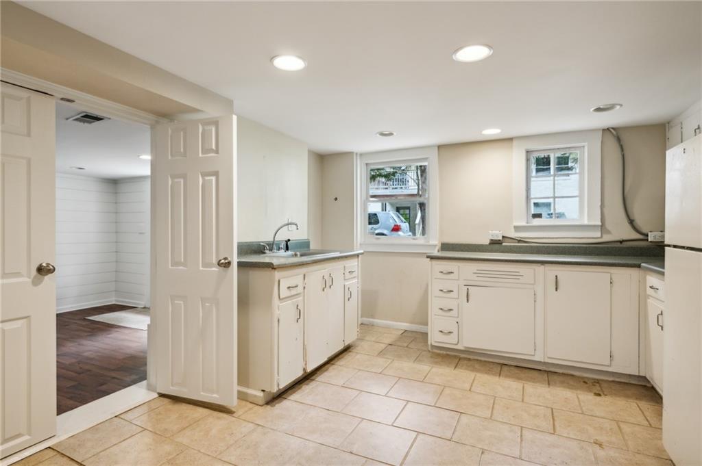 2286 Stephen Long Drive NE