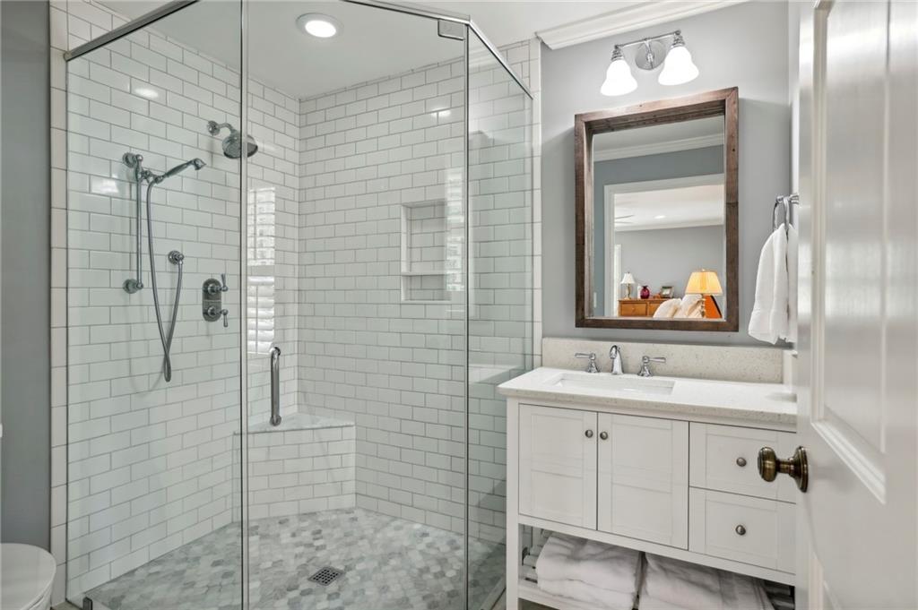 6040 Weatherly Drive