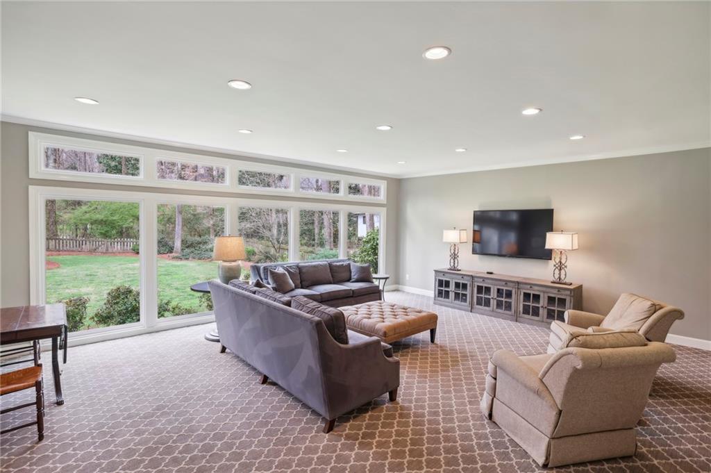 6040 Weatherly Drive