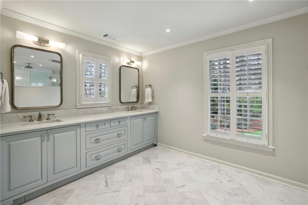 6040 Weatherly Drive