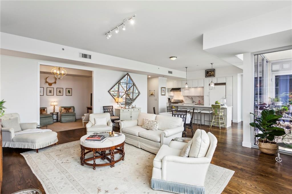 1820 Peachtree Street NW Unit 1610