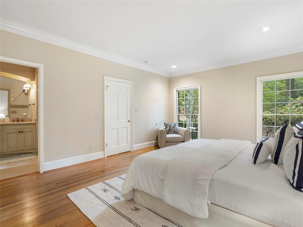 5230 Northside Drive NW