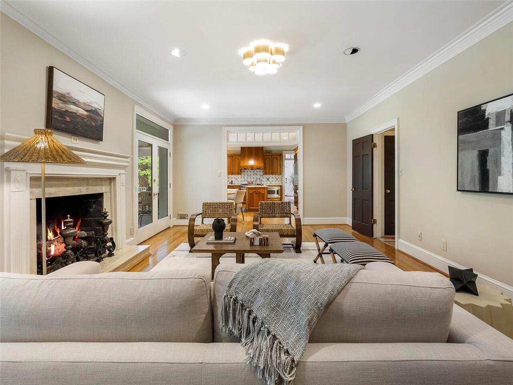 5230 Northside Drive NW