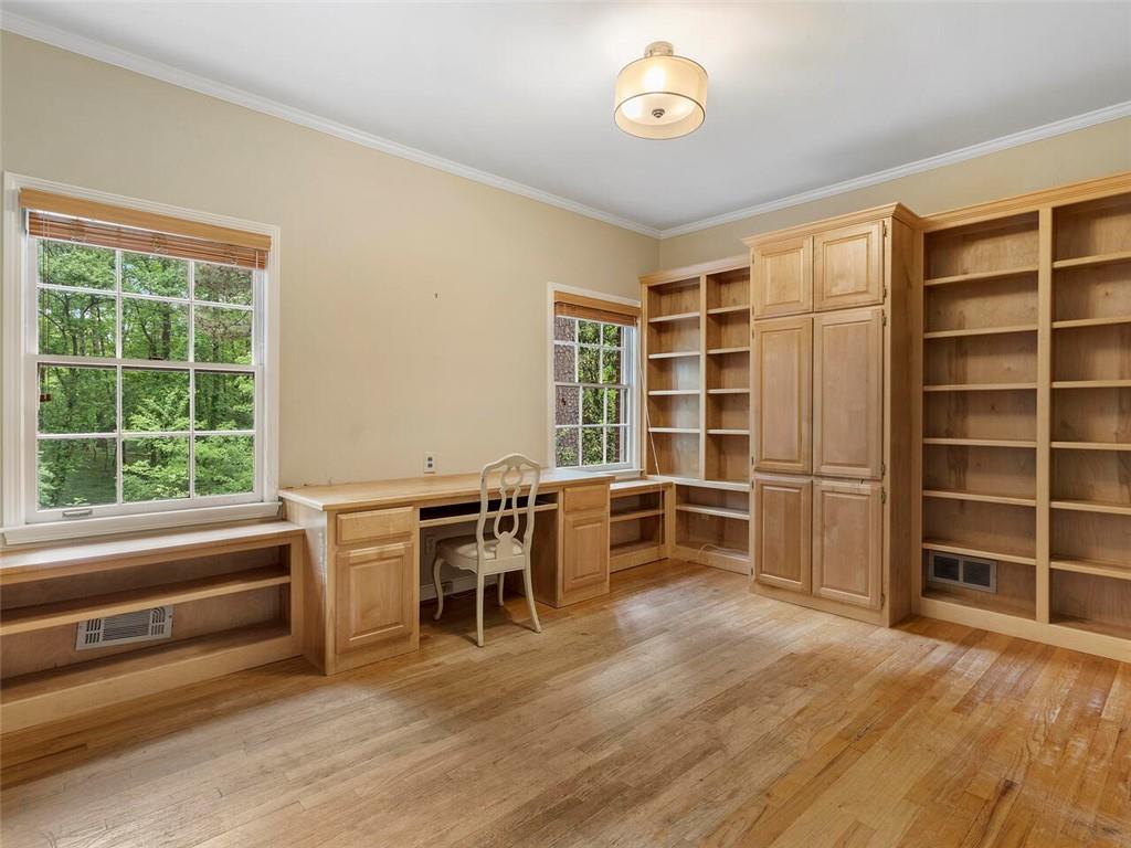 5230 Northside Drive NW